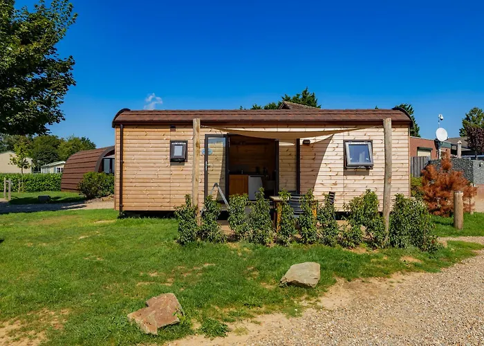 Family Woodlodge High Chaparral