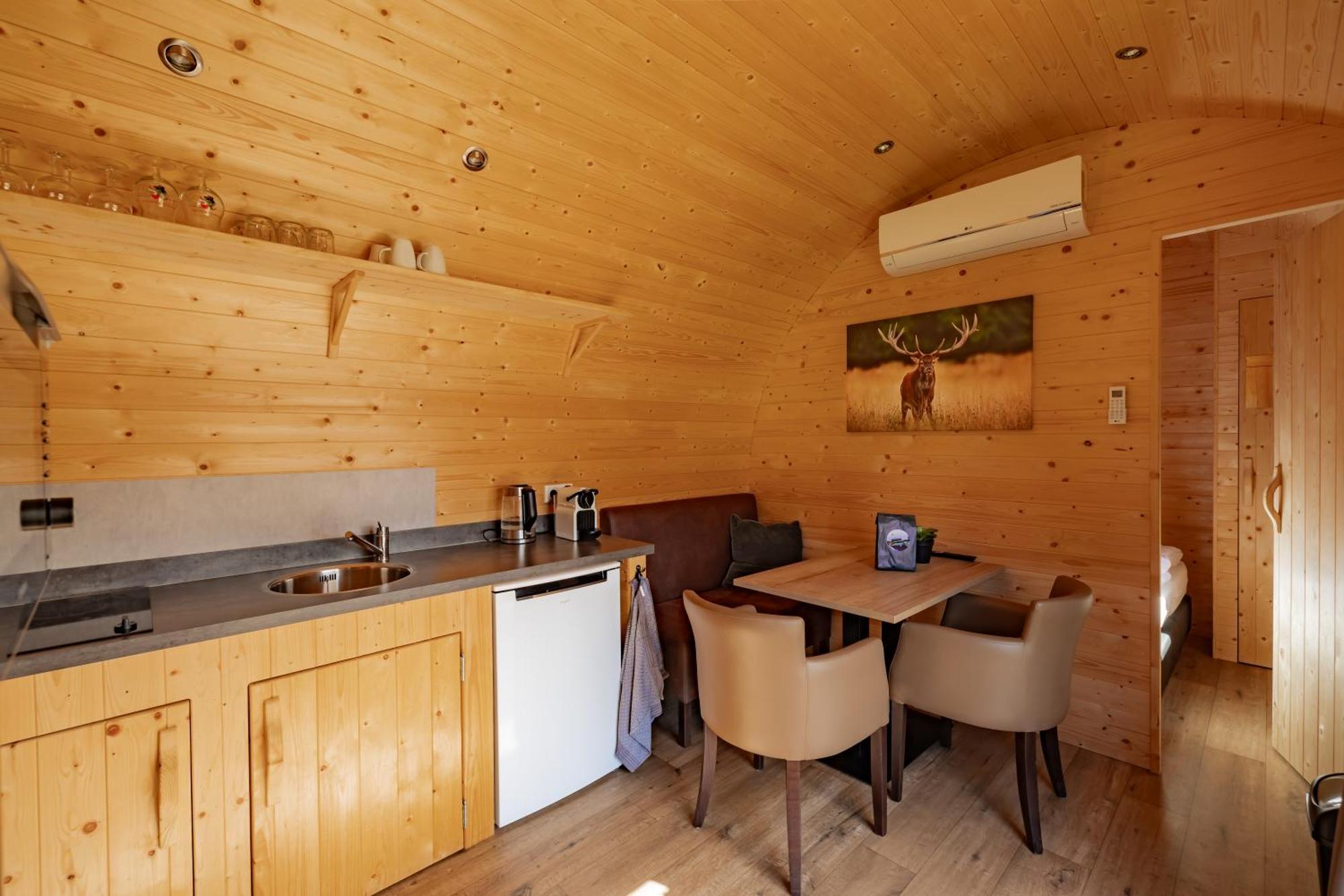 Family Woodlodge High Chaparral Camping Oorsbeek